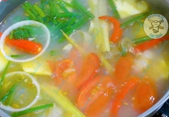 Lẩu b&ograve; nh&uacute;ng mẻ