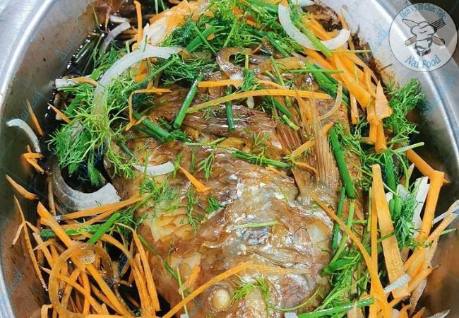 M&oacute;n c&aacute; di&ecirc;u hồng hấp Hongkong