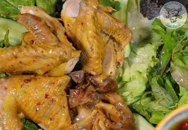 G&agrave; hấp mắm nhĩ