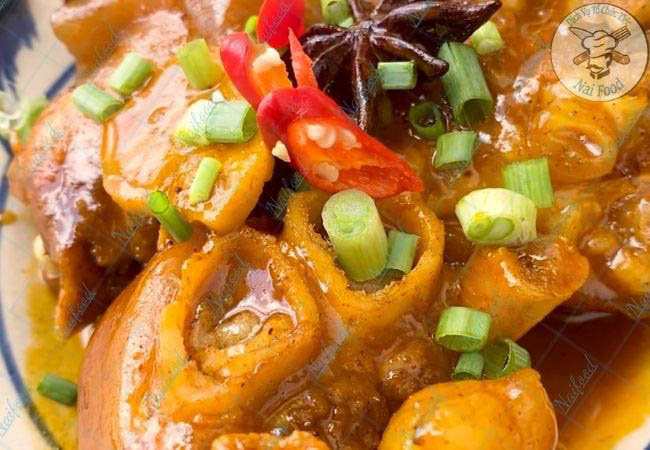 Gi&ograve; heo hầm ngũ vị