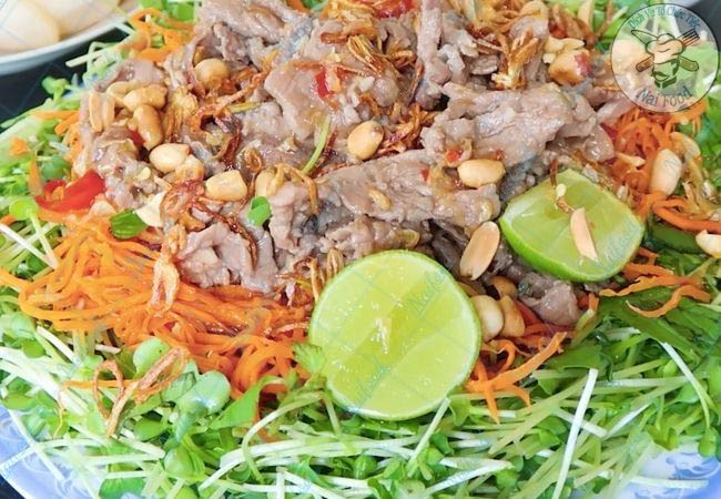 Gỏi cải mầm trộn thịt b&ograve;