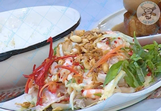 Gỏi bồn bồn t&ocirc;m thịt&nbsp;