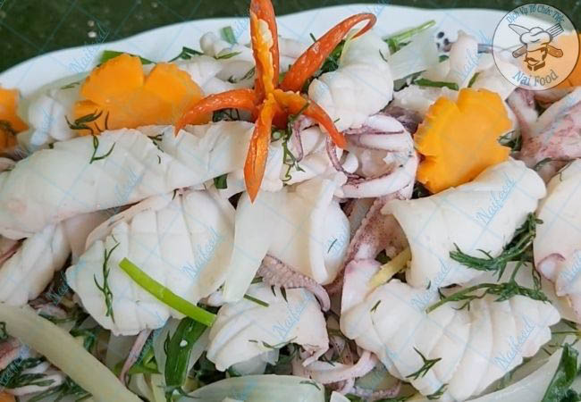 M&oacute;n mực hấp bia