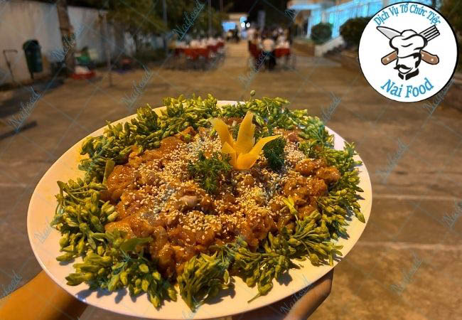 Nai n&eacute; đ&aacute;nh đa