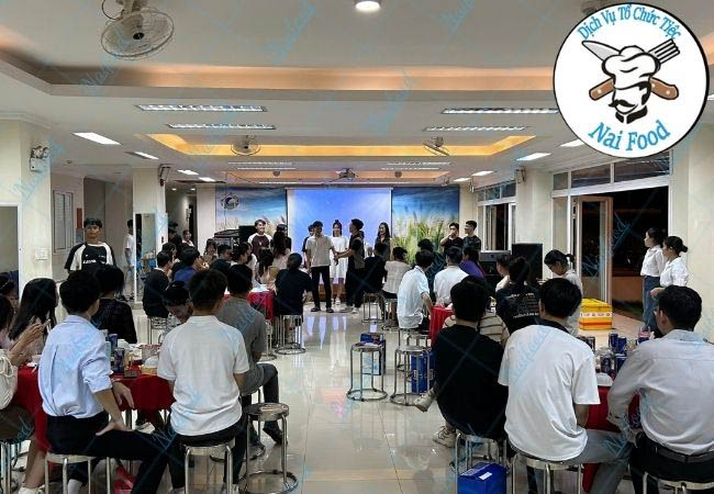 H&igrave;nh ảnh kh&ocirc;ng gian tiệc