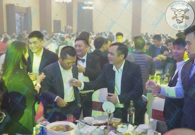 Lựa chọn địa điểm tổ chức