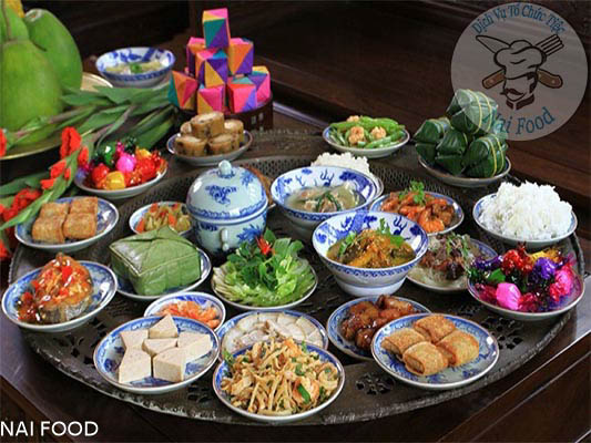 M&acirc;m cơm c&uacute;ng Tất ni&ecirc;n miền Nam