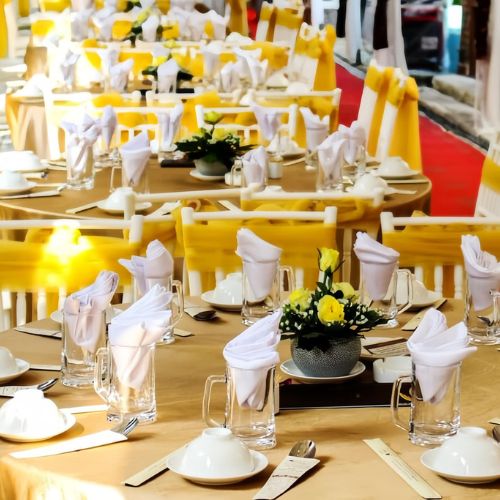 H&igrave;nh thức tiệc b&agrave;n