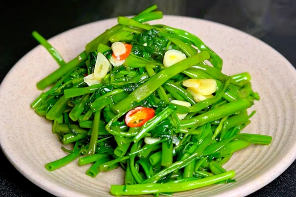 Rau muống x&agrave;o