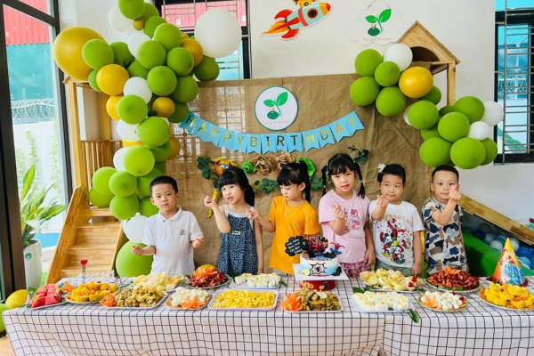 Dịch vụ tổ chức tiệc buffet cho học sinh tiểu học