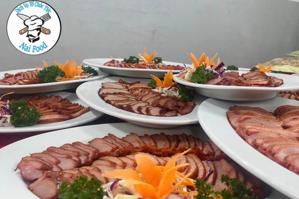 Lườn ngỗng &aacute;p chảo sốt ti&ecirc;u đen