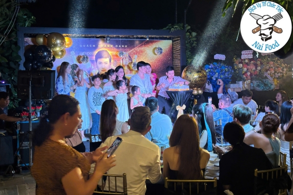 Quy tr&igrave;nh tổ chức tiệc tại quận 3 của Naifood.