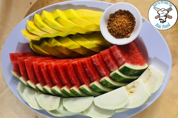 Tr&aacute;ng miệng tr&aacute;i c&acirc;y thập cẩm