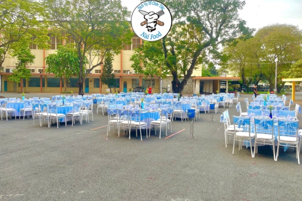 Chi ph&iacute; phải chăng ph&ugrave; hợp với từng loại tiệc