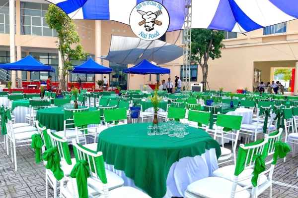 Hỗ trợ setup b&agrave;n ghế