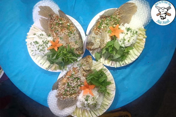 C&aacute; tai tượng chi&ecirc;n x&ugrave; cuốn b&aacute;nh tr&aacute;ng