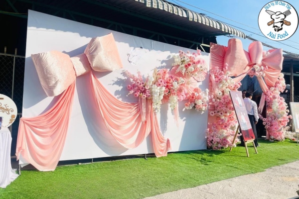 Cổng cưới hoa lụa