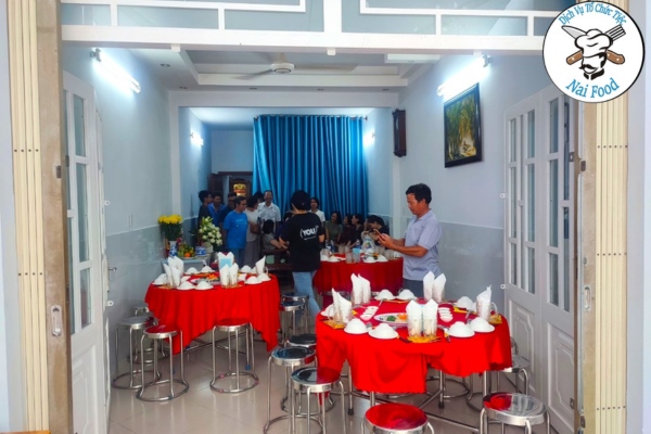 Naifood setup 3 b&agrave;n tiệc chay 