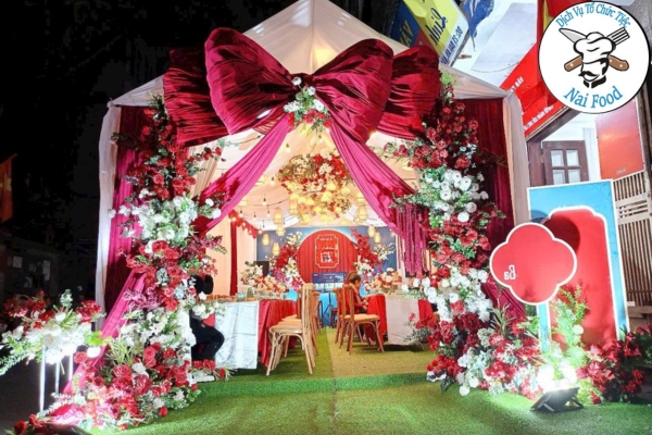 C&aacute;c mẫu rạp cưới