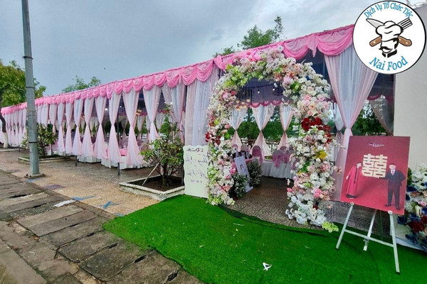 C&aacute;c mẫu rạp cưới