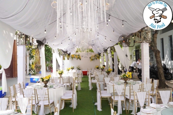 C&aacute;c mẫu rạp cưới