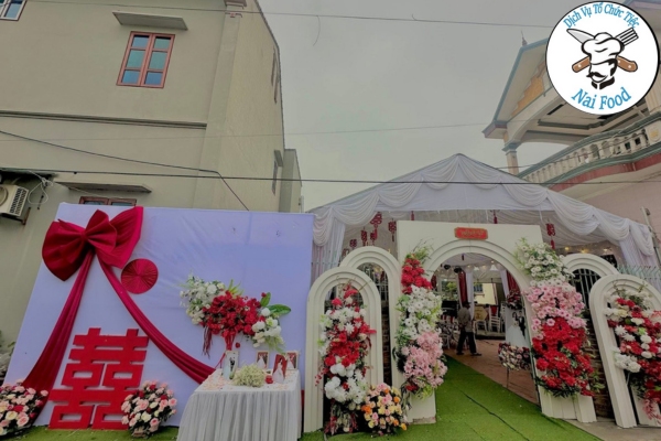 C&aacute;c mẫu rạp cưới