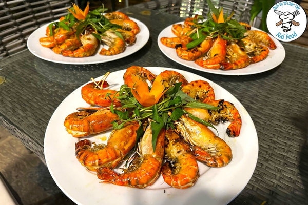 T&ocirc;m cang xanh nướng bơ tỏi