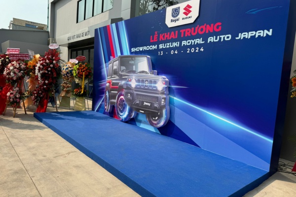 Tiệc khai trương chi nhành Suzuki Hóc Môn